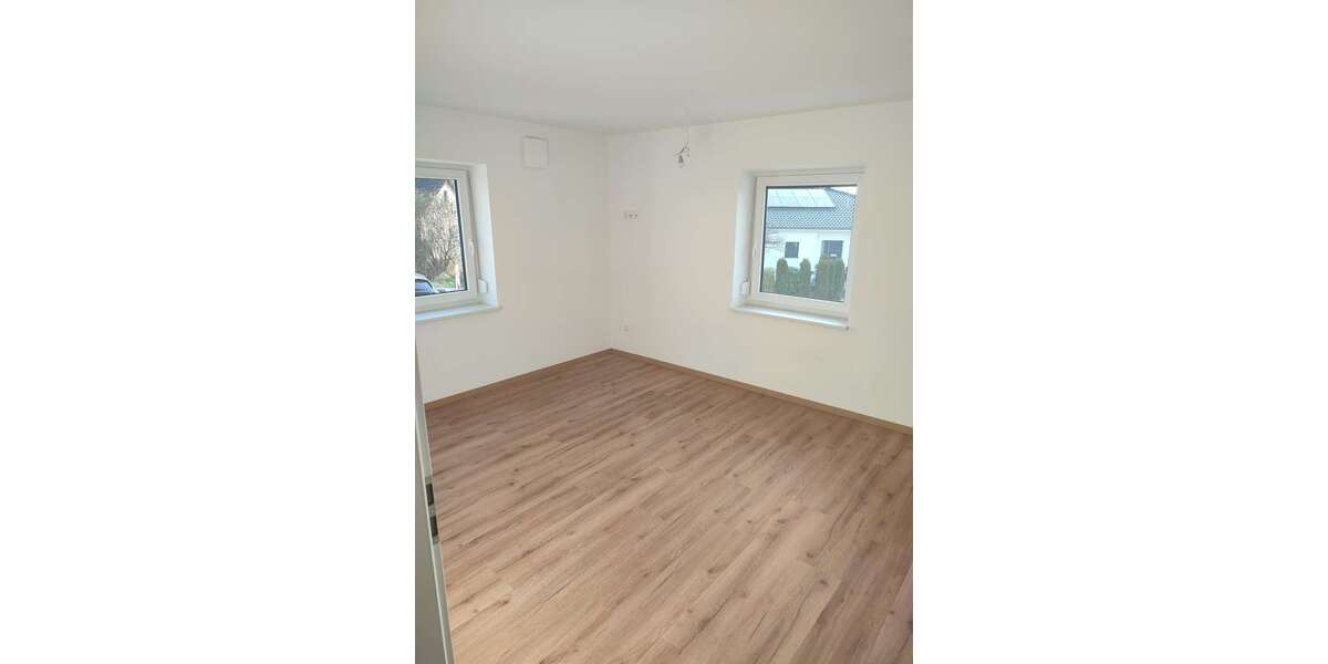 Etagenwohnung Hofkirchen - 3 Zimmer, 79 m&sup2;, 870&euro; | Angebot:27032954