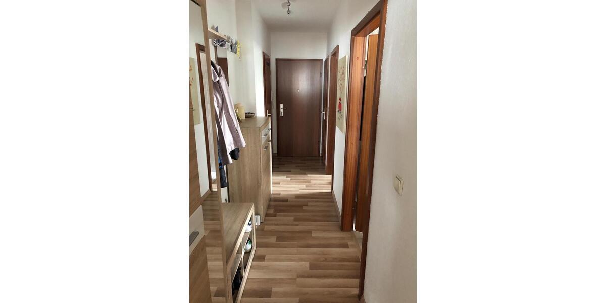Etagenwohnung Markgröningen - 2.5 Zimmer, 66 m&sup2;, 820&euro; | Angebot:26611952