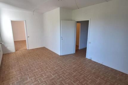 5 Raum Wohnung ab sofort 5 zimmer