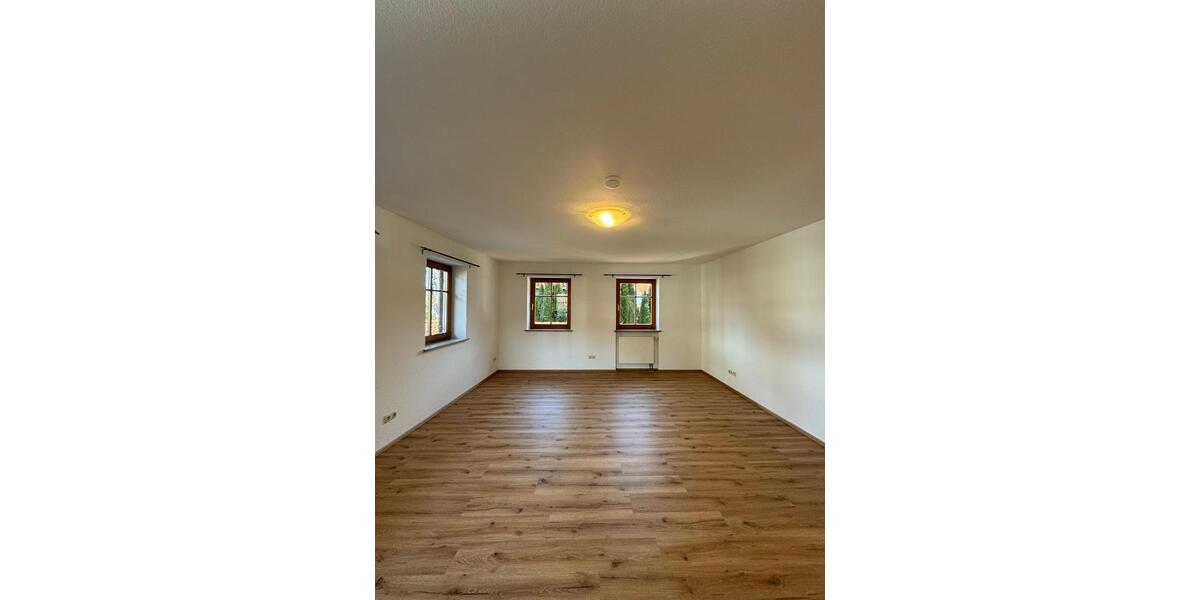 Hochparterre Oberstaufen - 3 Zimmer, 86 m&sup2;, 1.070&euro; | Angebot:26249096