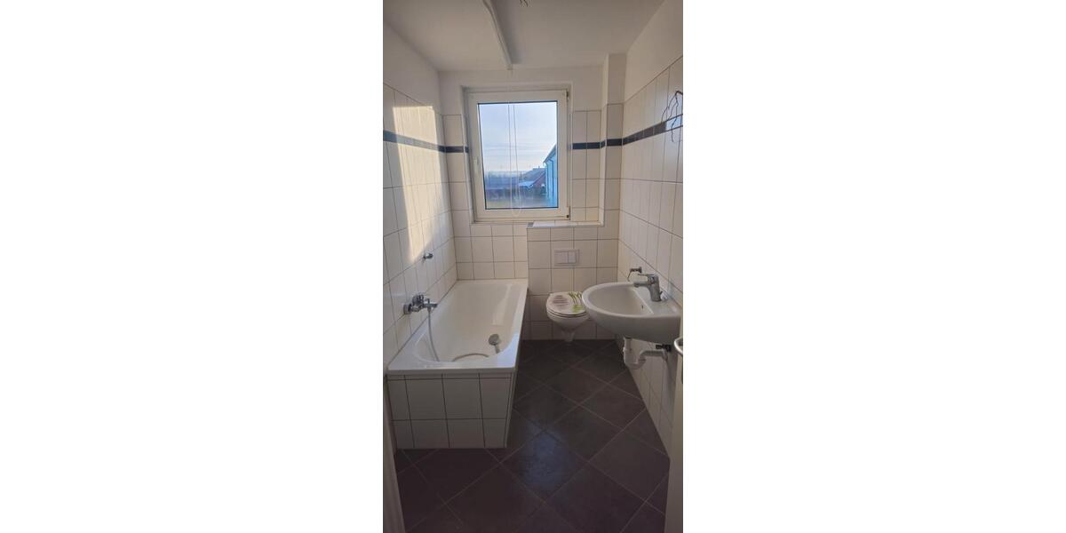 Etagenwohnung Osternienburger Land - 4 Zimmer, 70 m&sup2;, 430&euro; | Angebot:26268412
