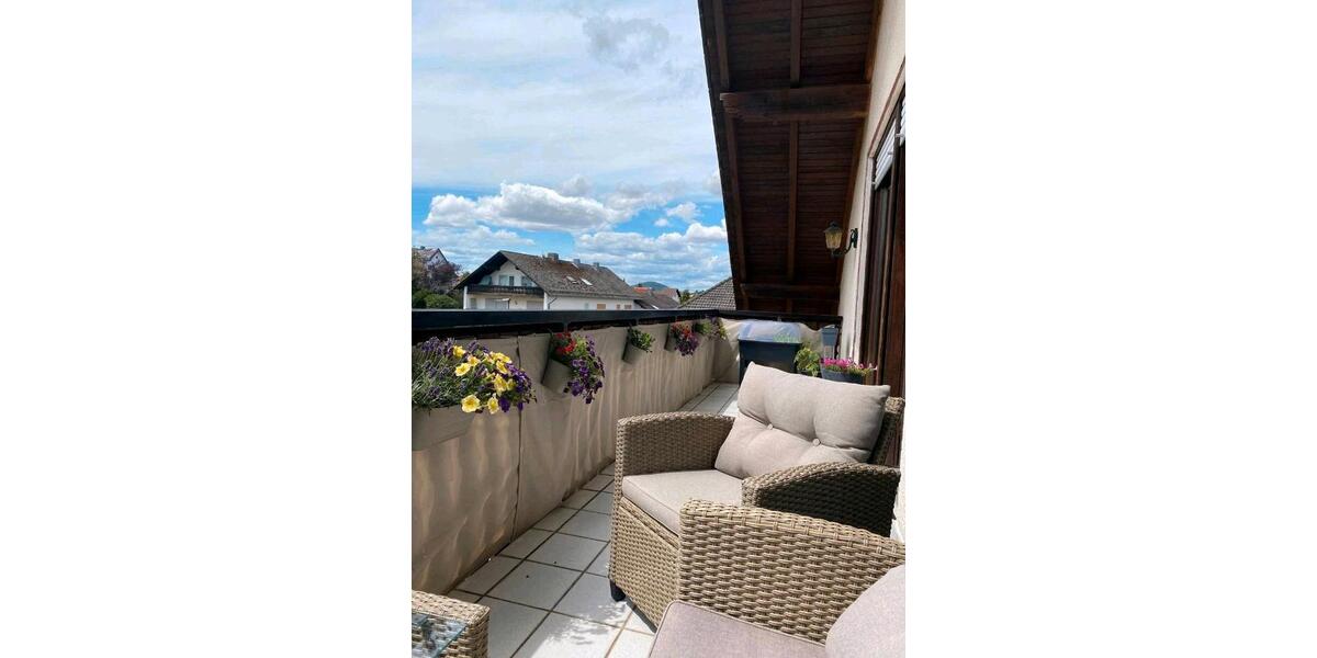 Dachgeschoßwohnung Rasdorf - 3 Zimmer, 83 m&sup2;, 530&euro; | Angebot:25944236