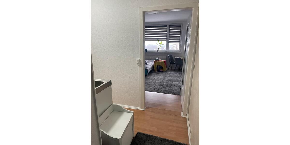 Etagenwohnung Neubrandenburg Datzeberg - 1 Zimmer, 24 m&sup2;, 320&euro; | Angebot:24868427