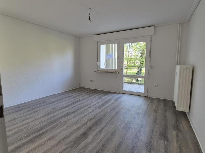 Grünes Glück im EG: Gemütliche Single-Wohnung mit Balkon zimmer