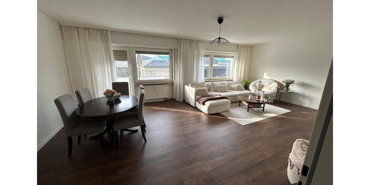 Etagenwohnung Wiesbaden Südost - 3 Zimmer, 93 m&sup2;, 1.510&euro; | Angebot:24813620