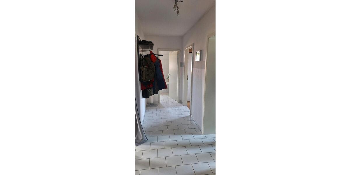 Dachgeschoßwohnung Selb - 2.5 Zimmer, 66 m&sup2;, 480&euro; | Angebot:26476781