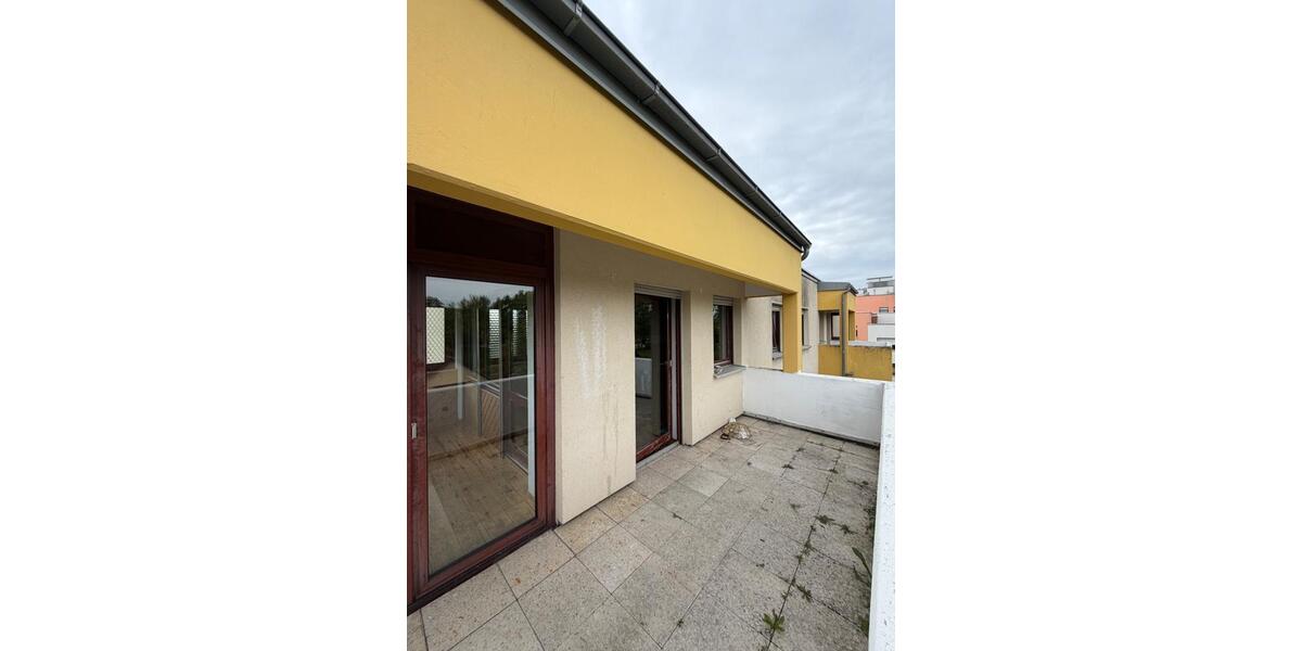 Etagenwohnung Bad Windsheim - 2 Zimmer, 89 m&sup2;, 830&euro; | Angebot:26432486