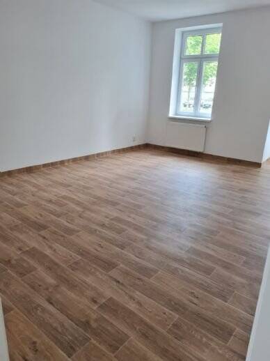 Etagenwohnung Prenzlau - 3 Zimmer, 93 m&sup2;, 700&euro; | Angebot:26243028