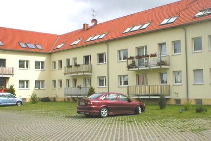 schöne 2-Raum-Dachgeschosswohnung in Zschornewitz. 2 zimmer