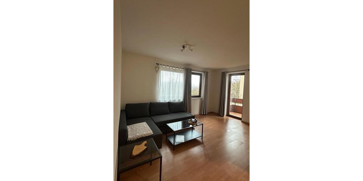 Etagenwohnung Weinstadt - 2 Zimmer, 53 m&sup2;, 1.350&euro; | Angebot:25922266