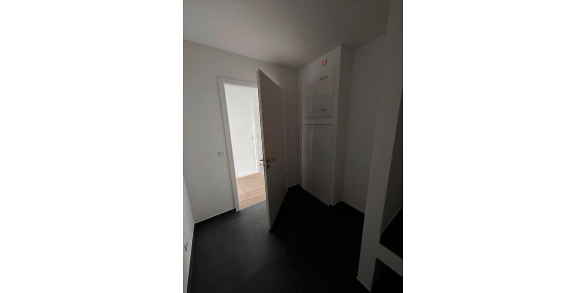 Erdgeschoßwohnung Hude (Oldenburg) - 3 Zimmer, 96 m&sup2;, 1.250&euro; | Angebot:26702143
