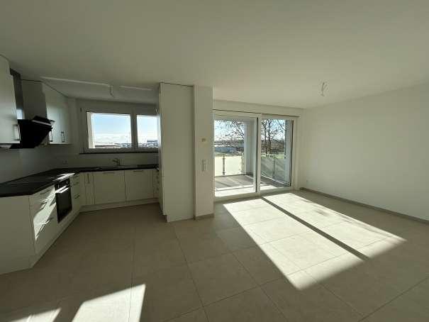 Erdgeschoßwohnung Jestetten - 3 Zimmer, 92 m&sup2;, 1.100&euro; | Angebot:26088254