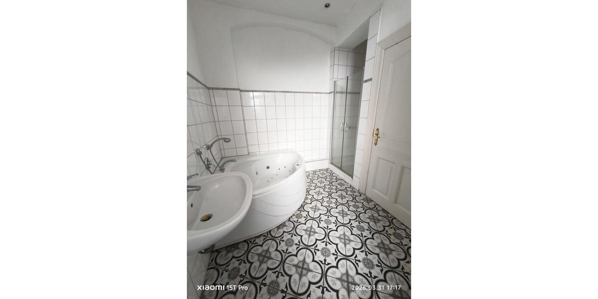 Etagenwohnung Burg - 3 Zimmer, 108 m&sup2;, 625&euro; | Angebot:26549772