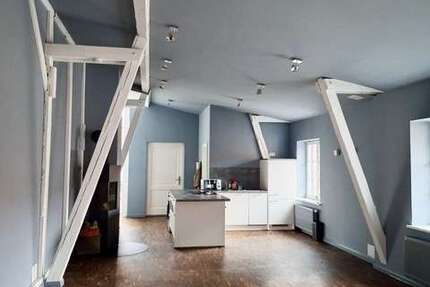 Wohnung Lüneburg - 1 Zimmer, 68 m&sup2;, 850&euro; | Angebot:27272421