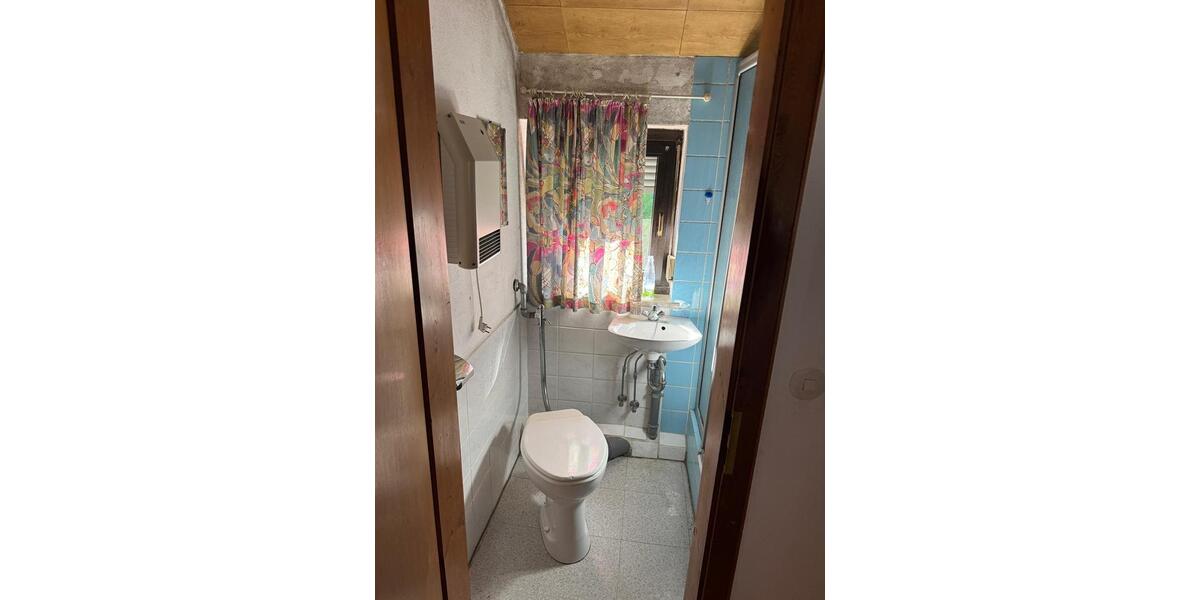 Dachgeschoßwohnung Kulmbach Blaich - 2.5 Zimmer, 75 m&sup2;, 600&euro; | Angebot:24430418