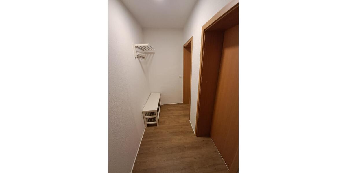 Ferienwohnung Monteurzimmer EG für 3 Personen in ruhige Lage in Massen 2 zimmer