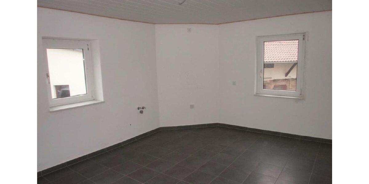 Etagenwohnung Burgpreppach - 5 Zimmer, 105 m&sup2;, 780&euro; | Angebot:26611721