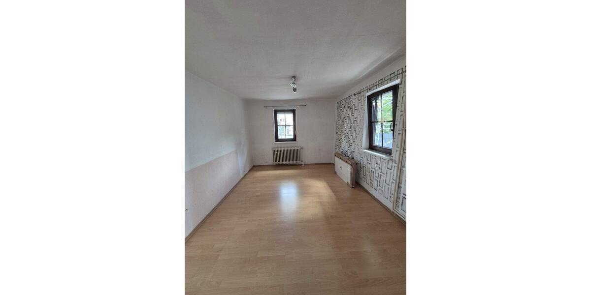 Reihenhaus in Sinntal-Sterbfritz - 4 Zimmer, 91?m² Wohnfläche - ab sofort verfügbar 5 zimmer