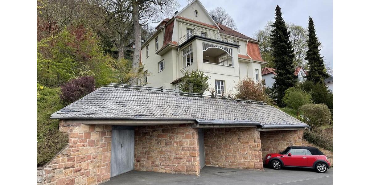 Maisonettenwohnung Marburg - 5 Zimmer, 200 m&sup2;, 3.100&euro; | Angebot:24867686