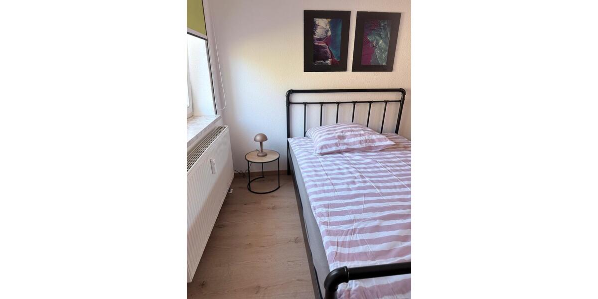 Etagenwohnung Jena - 1 Zimmer, 23 m&sup2;, 700&euro; | Angebot:26373705