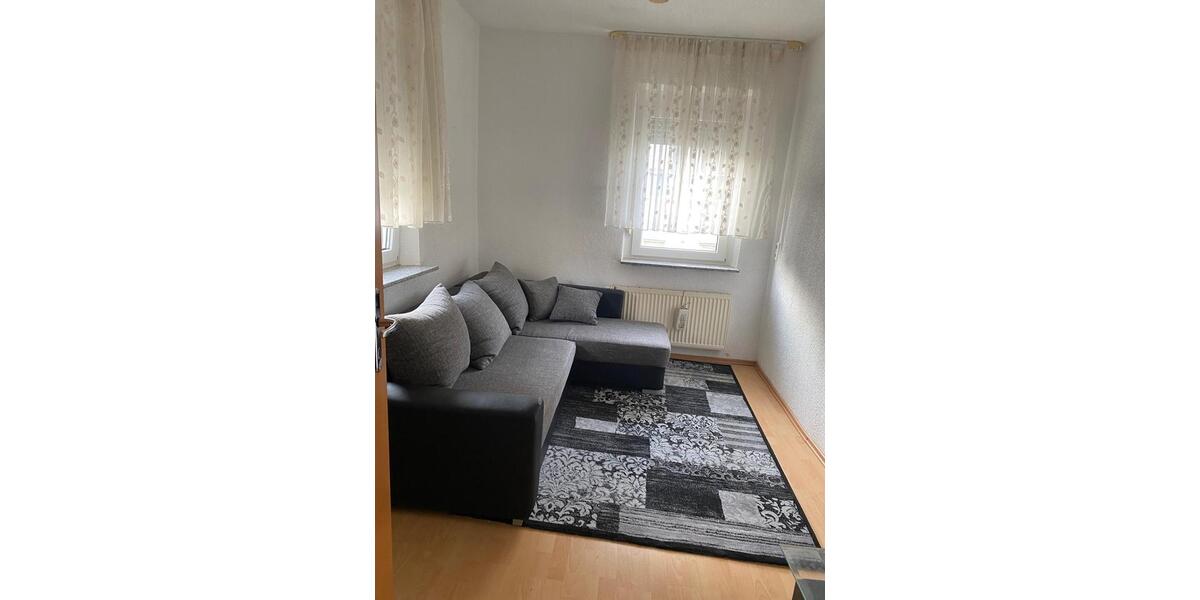 Teils möblierte Doppelhaushälfte mitten in der Stadt (4xZimmer) 4 zimmer