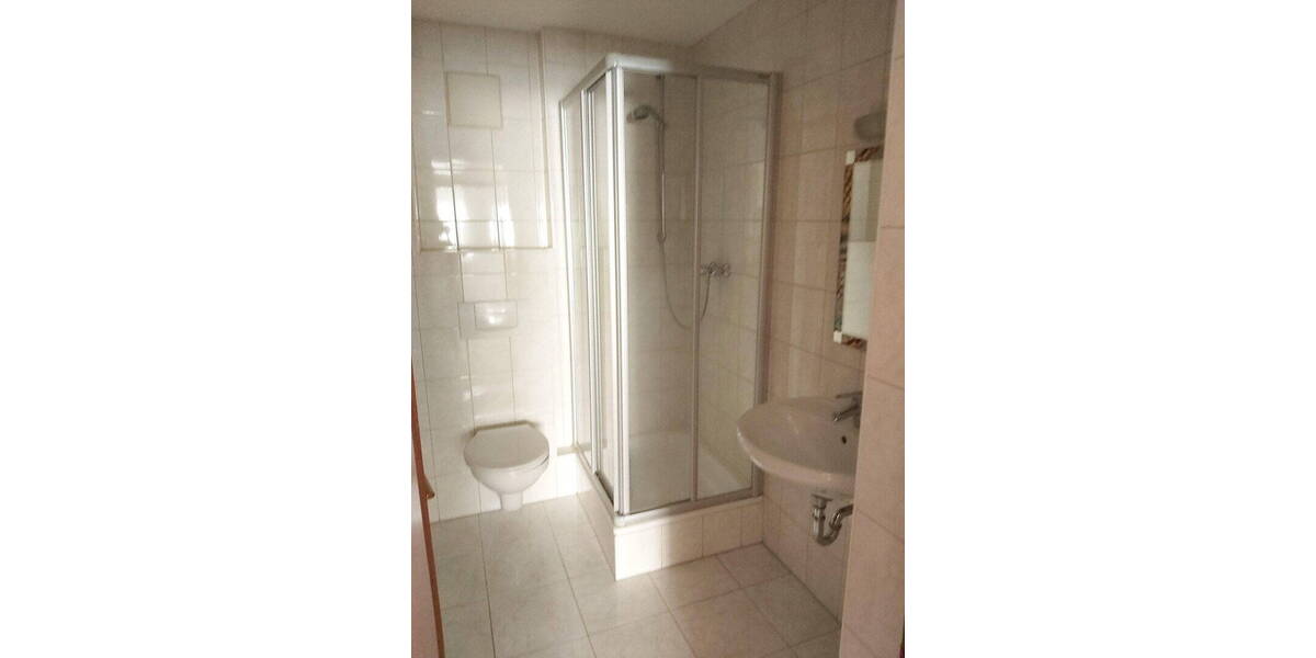 Etagenwohnung Kornwestheim - 3 Zimmer, 68 m&sup2;, 979&euro; | Angebot:26034292