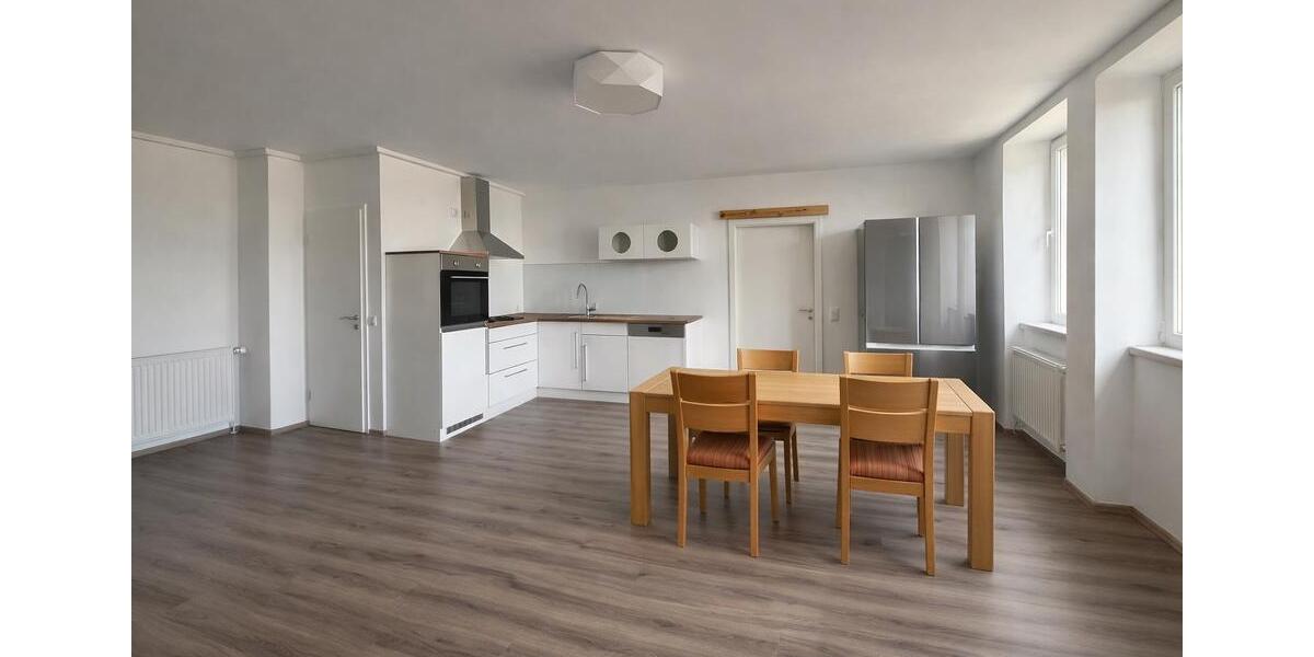Etagenwohnung Neuhaus am Rennweg - 2 Zimmer, 65 m&sup2;, 450&euro; | Angebot:25930585