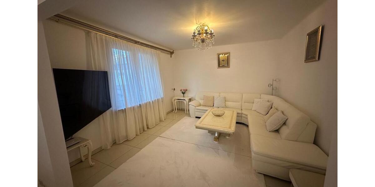 Einfamilienhaus Hamburg Allermöhe - 5 Zimmer, 150 m&sup2;, 2.300&euro; | Angebot:25937683