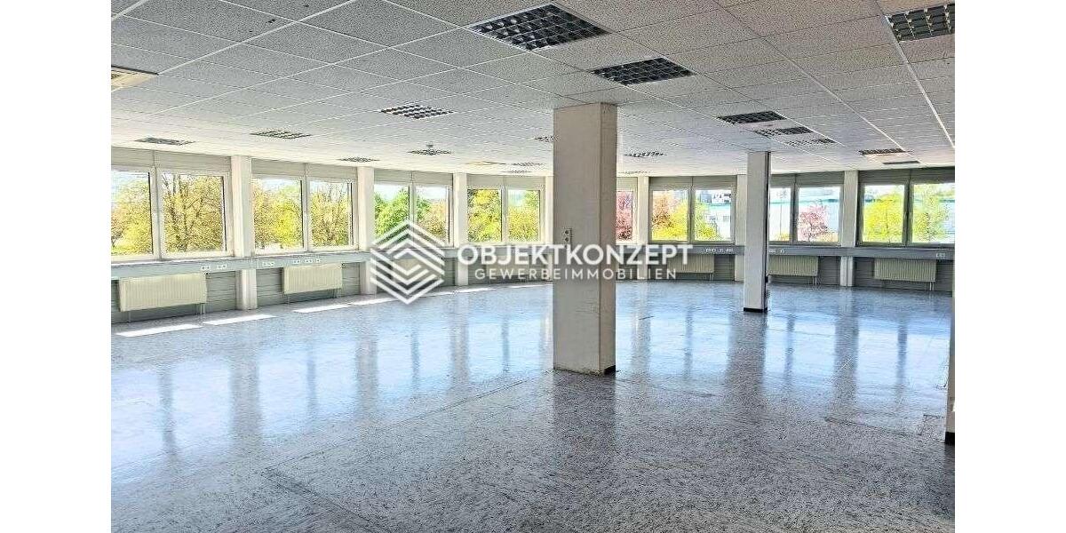 BüroPraxisGewerbe mit barrierefreiem Zugang, flexibler Raumaufteilung und guter Ausstattung zimmer