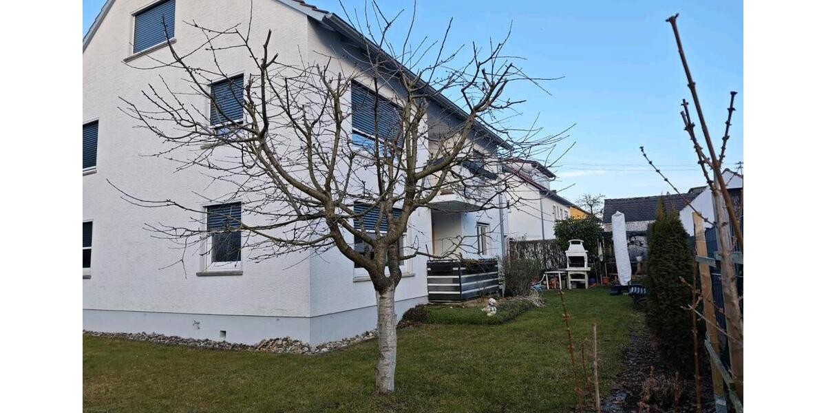 Etagenwohnung Ulm Donautal - 4.5 Zimmer, 136 m&sup2;, 1.500&euro; | Angebot:26406570