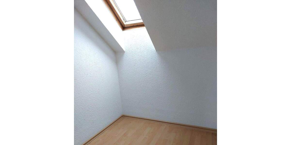 Etagenwohnung Gornsdorf - 2 Zimmer, 60 m&sup2;, 350&euro; | Angebot:23433588