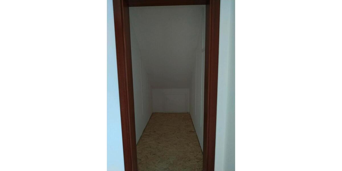 Dachgeschoßwohnung Paunzhausen - 2 Zimmer, 55 m&sup2;, 660&euro; | Angebot:26682605
