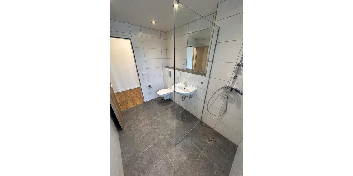 Etagenwohnung Mühldorf am Inn - 2 Zimmer, 60 m&sup2;, 820&euro; | Angebot:25915912