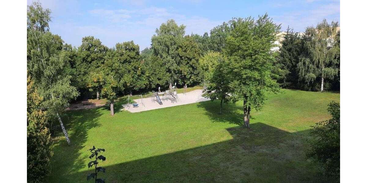 Wohnung zum Mieten in Lauchhammer 155 € 30.14 m² 1 zimmer