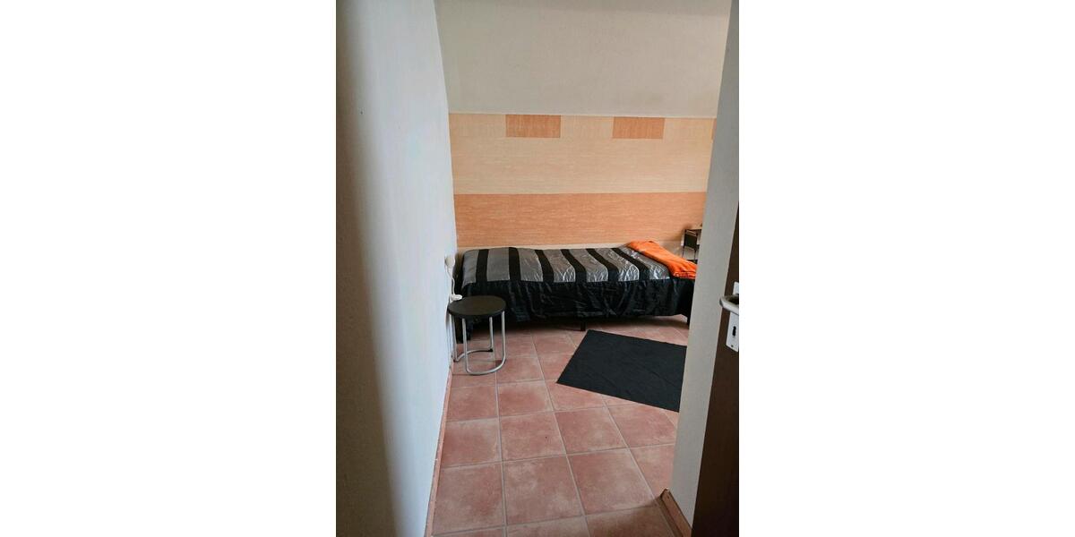 Wohnen auf Zeit Neu-Anspach Anspach - 1 Zimmer, 15 m&sup2;, 450&euro; | Angebot:26250641
