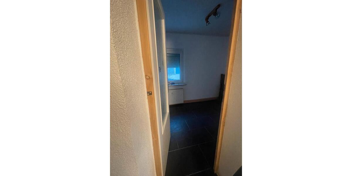 Erdgeschoßwohnung Butzbach - 3.5 Zimmer, 74 m&sup2;, 1.200&euro; | Angebot:24381467