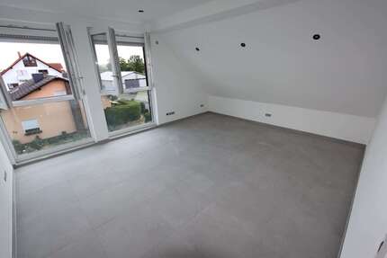 Wohnung Butzbach - 5 Zimmer, 150 m&sup2;, 2.250&euro; | Angebot:27029635