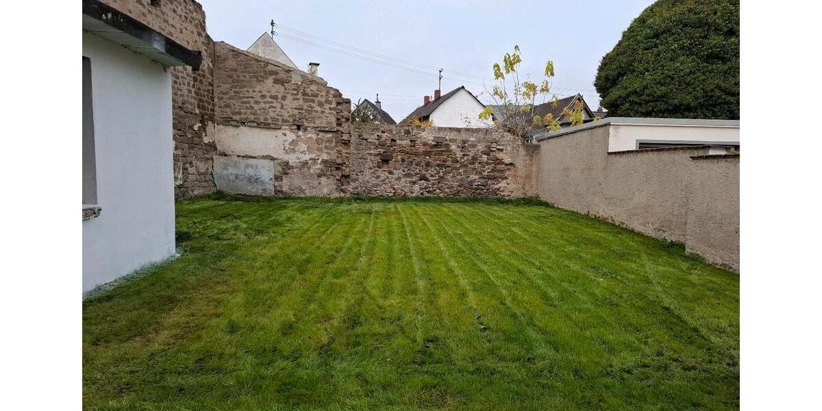 Einfamilienhaus in Saffig Altbau trifft Moderne 4.5 zimmer