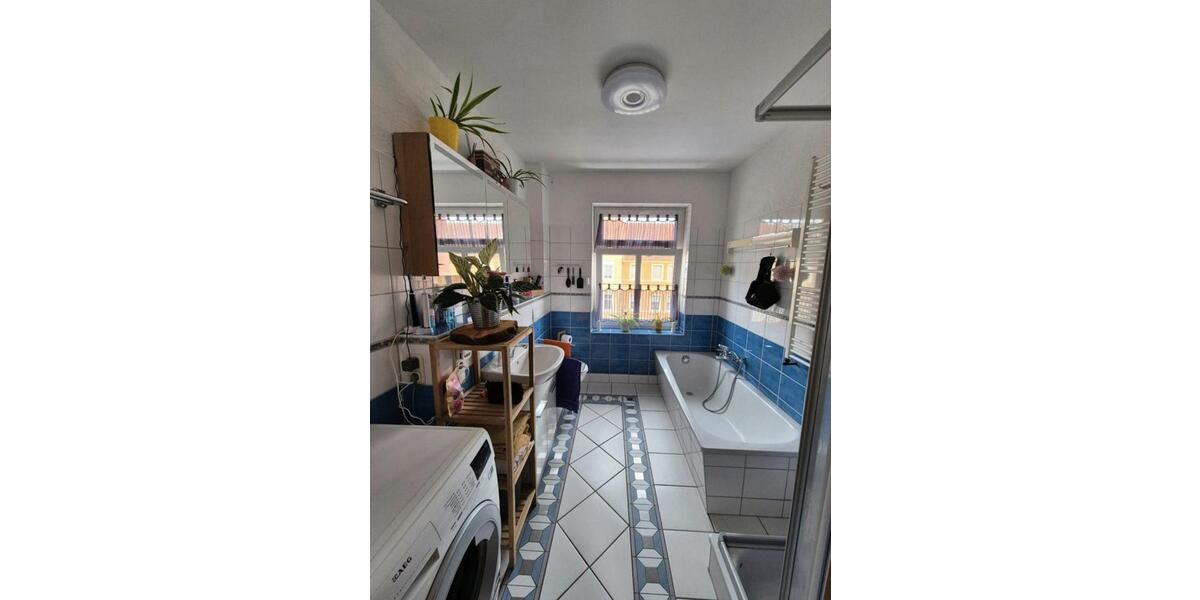 Etagenwohnung Stendal - 4 Zimmer, 97 m&sup2;, 800&euro; | Angebot:26476528