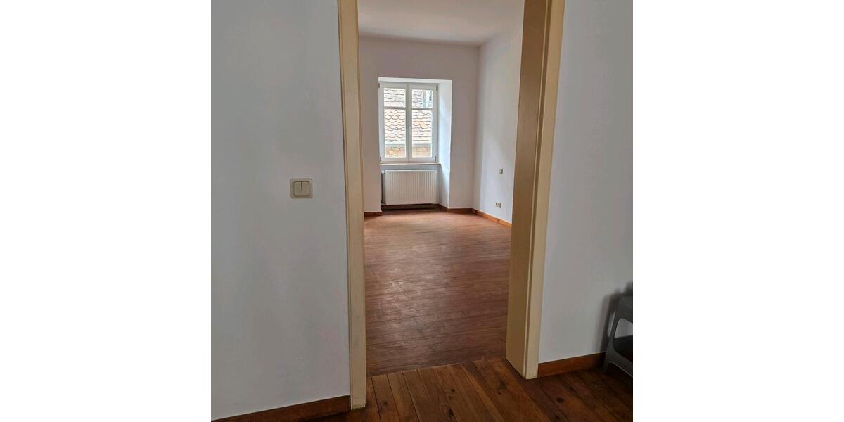 Etagenwohnung Ottweiler - 1 Zimmer, 60 m&sup2;, 400&euro; | Angebot:26477294