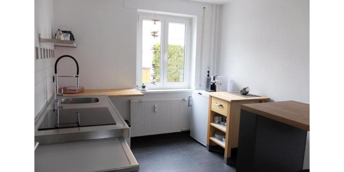 Hochparterre Friedrichshafen - 2 Zimmer, 58 m&sup2;, 1.200&euro; | Angebot:24247548