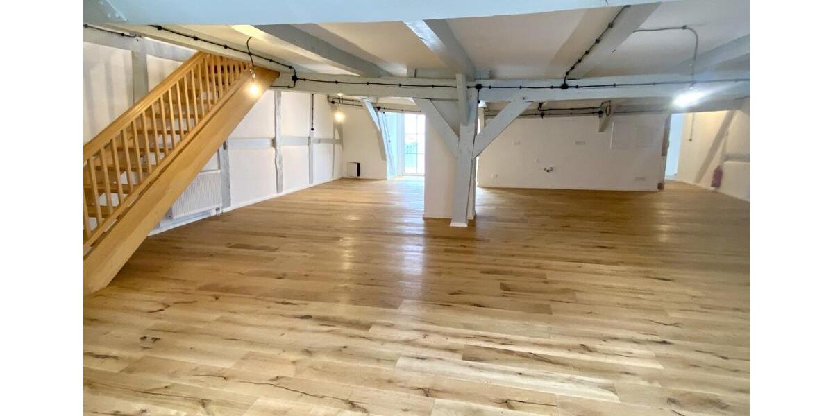 Dachgeschoßwohnung Hann. Münden - 2 Zimmer, 164 m&sup2;, 1.970&euro; | Angebot:22590885