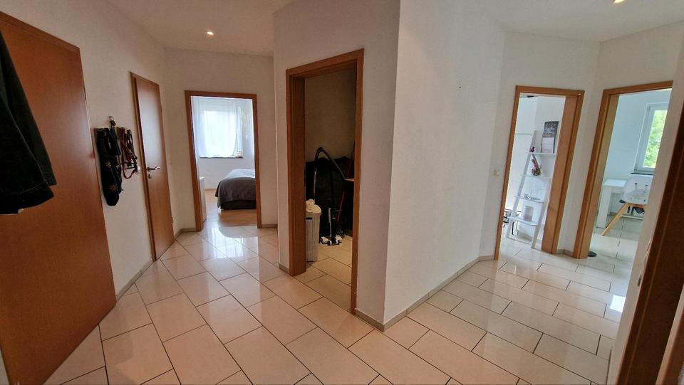 Etagenwohnung Bad Münder am Deister - 3 Zimmer, 83 m&sup2;, 850&euro; | Angebot:26680548