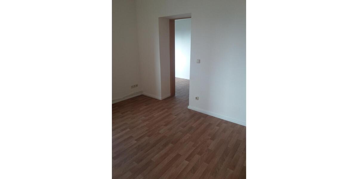 Etagenwohnung Stralsund Langendorfer Berg - 1 Zimmer, 30 m&sup2;, 420&euro; | Angebot:24771020