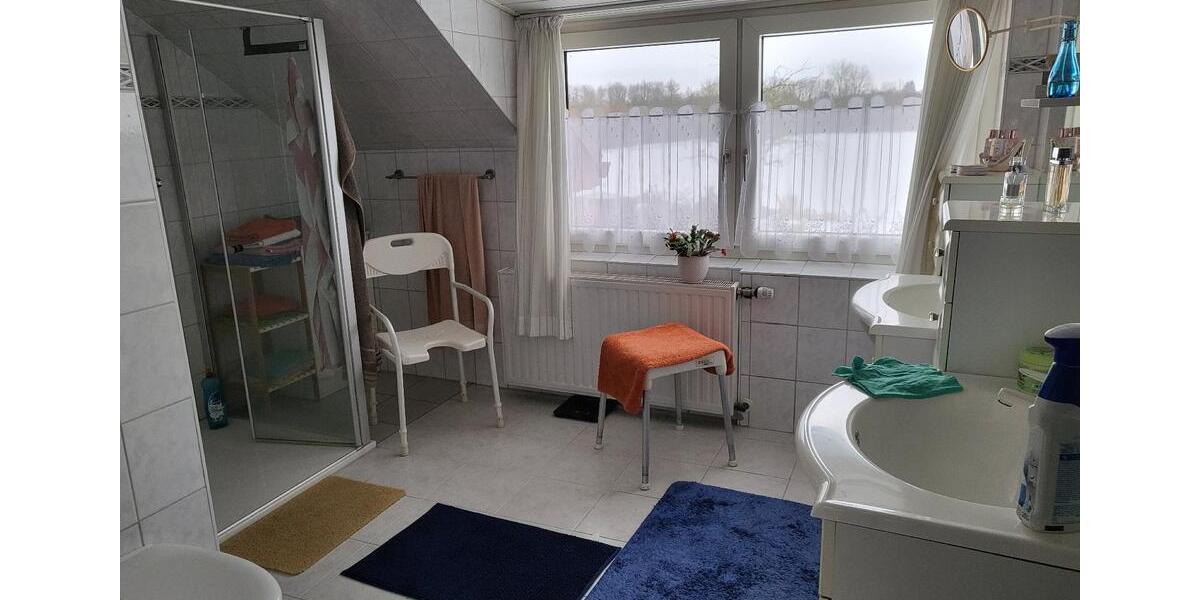 Einfamilienhaus Handewitt - 5 Zimmer, 256 m&sup2;, 2.400&euro; | Angebot:24754204