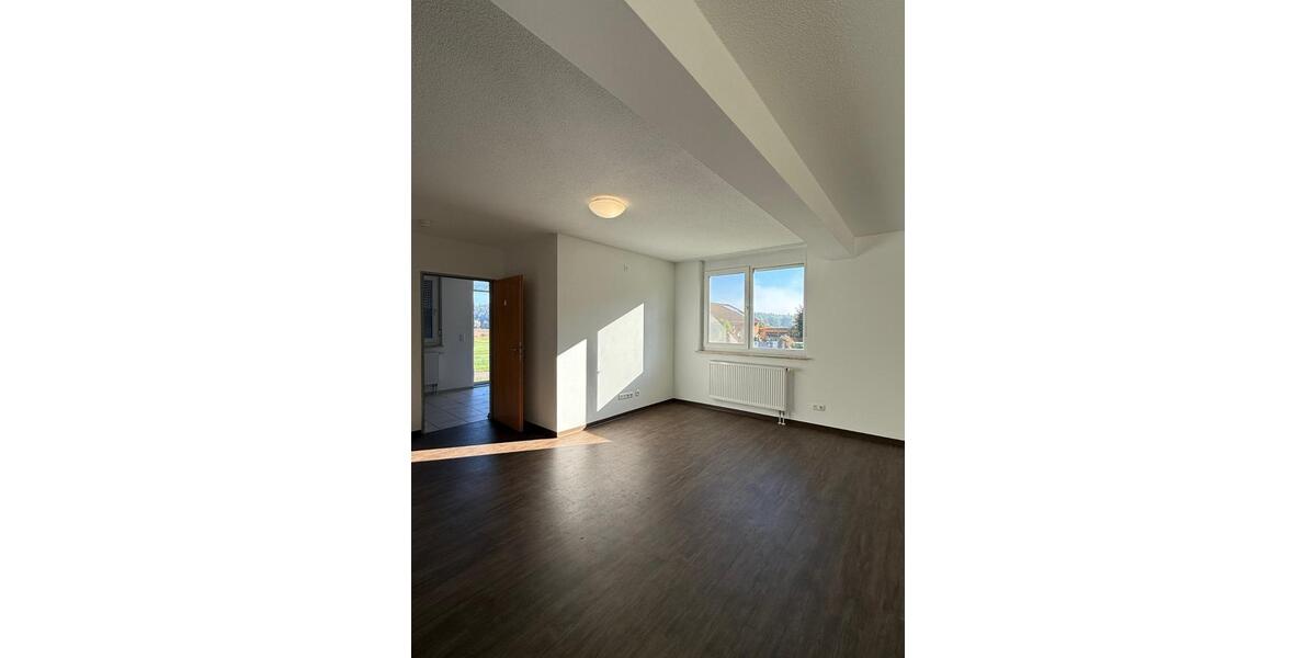 Doppelhaushälfte Altenstadt an der Waldnaab - 4 Zimmer, 135 m&sup2;, 1.290&euro; | Angebot:24677160