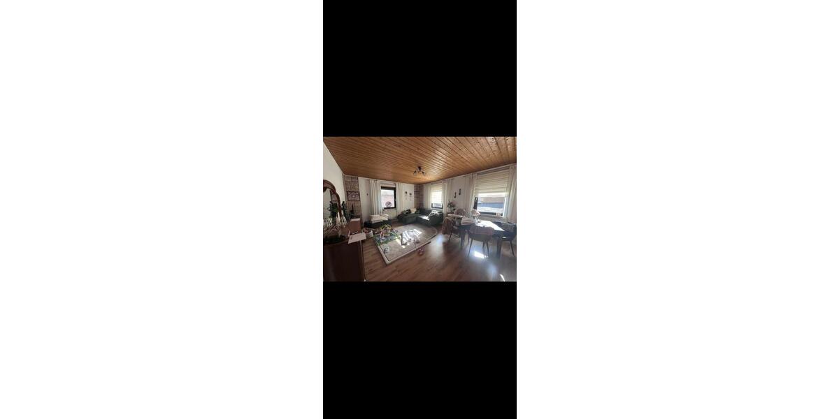 Erdgeschoßwohnung Geislingen an der Steige - 4 Zimmer, 78 m&sup2;, 1.100&euro; | Angebot:26699880