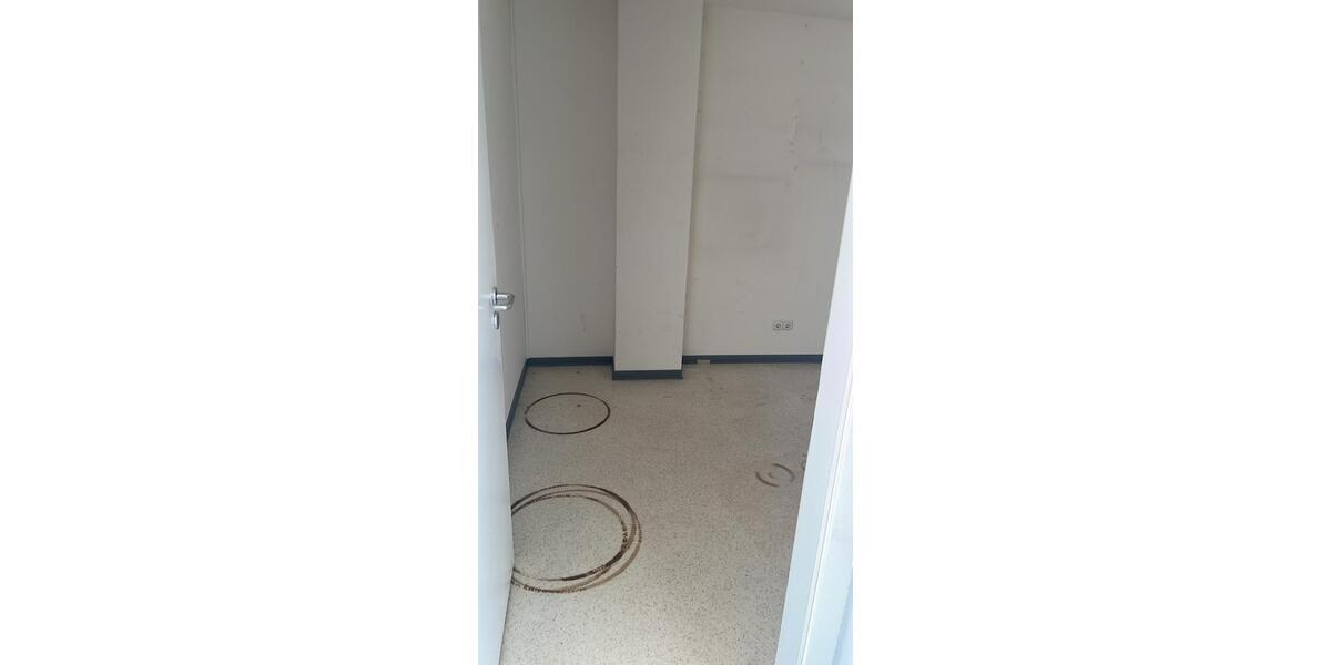 Etagenwohnung Hilchenbach - 3 Zimmer, 117 m&sup2;, 984&euro; | Angebot:26364787