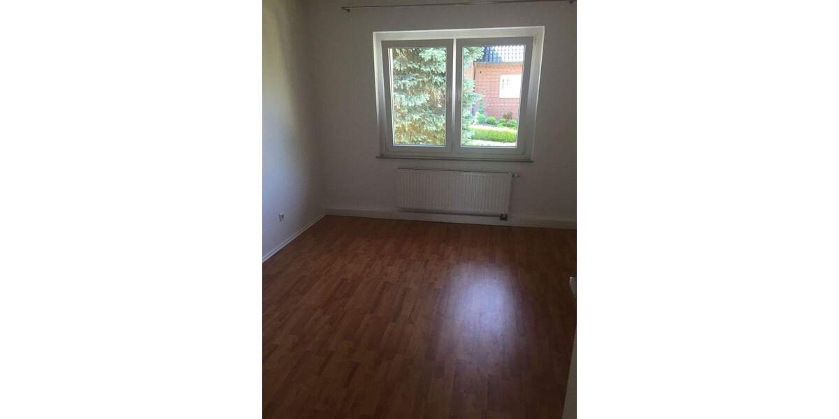 Etagenwohnung Detmold Bentrup-Loßbruch - 4 Zimmer, 77 m&sup2;, 650&euro; | Angebot:25692637
