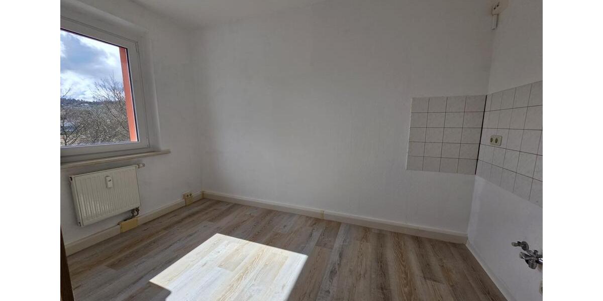 Etagenwohnung Oberhof - 3 Zimmer, 60 m&sup2;, 380&euro; | Angebot:26041698